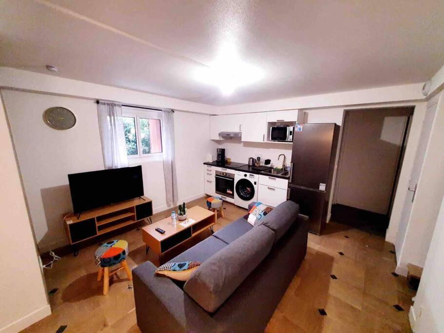 Ferienwohnung L'Eiffel - Self Checking, 20Min From Paris Drancy Exterior foto